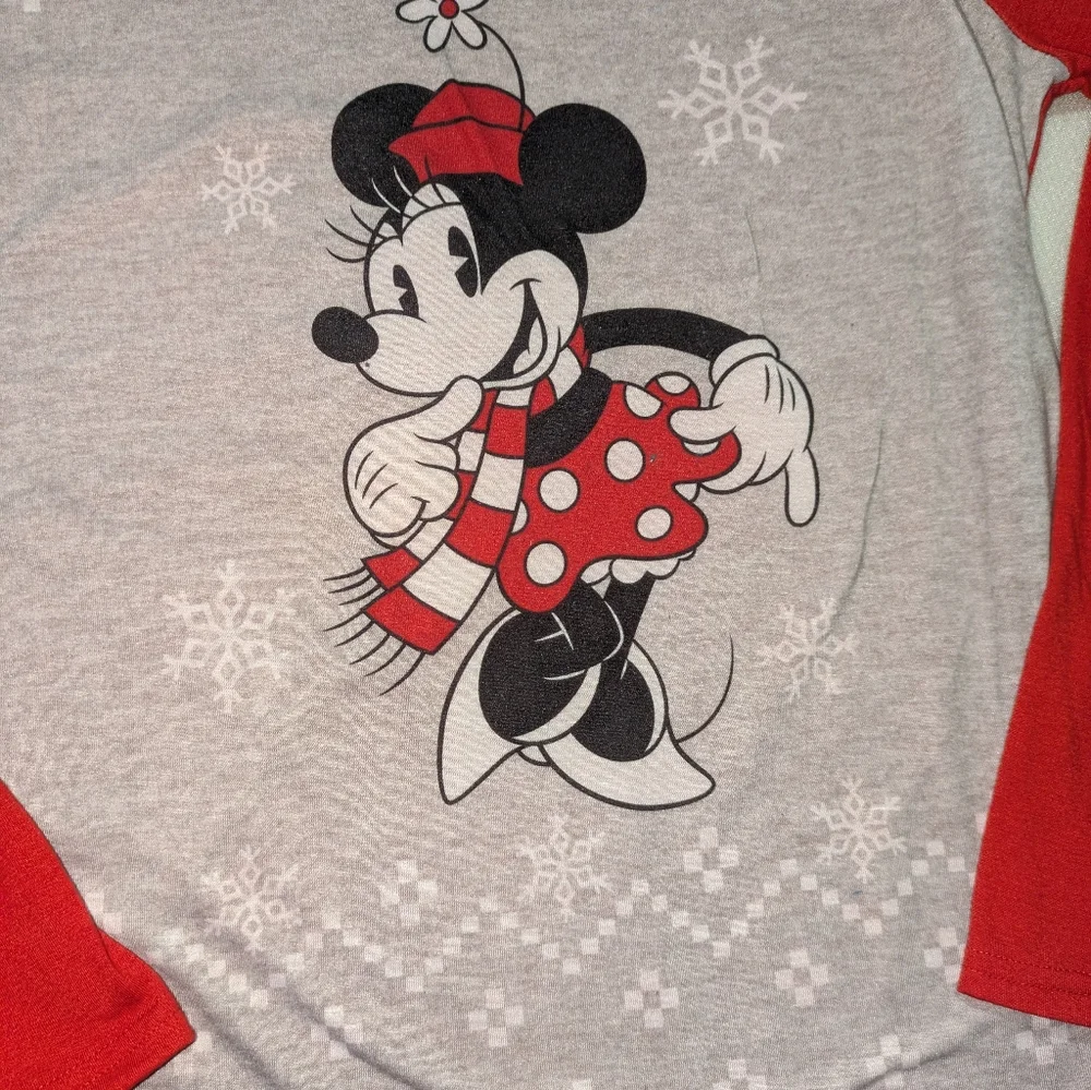 Disney Minnie Mouse Winter Sleep Shirt Medium - Picture 2 of 3